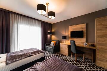 Фото номера Двухместный номер с 1 кроватью или 2 отдельными кроватями Отель Hotel Coloseum г. Ярослав 18