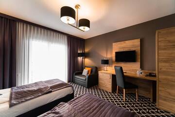 Фото номера Двухместный номер с 1 кроватью или 2 отдельными кроватями Отель Hotel Coloseum г. Ярослав 5