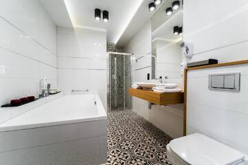 Фото номера Полулюкс с видом на сад Отель Hotel Coloseum г. Ярослав 7